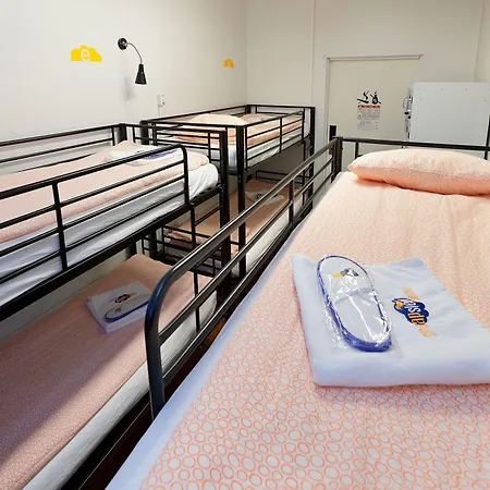 Hostel Cheapsleep Helsinki