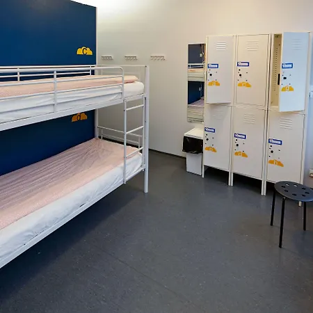 Hostel Cheapsleep Helsinki