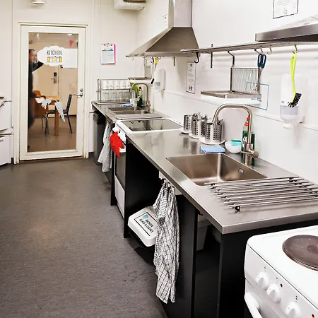 Cheapsleep Hostel *