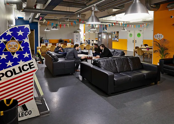 Cheapsleep Albergue *