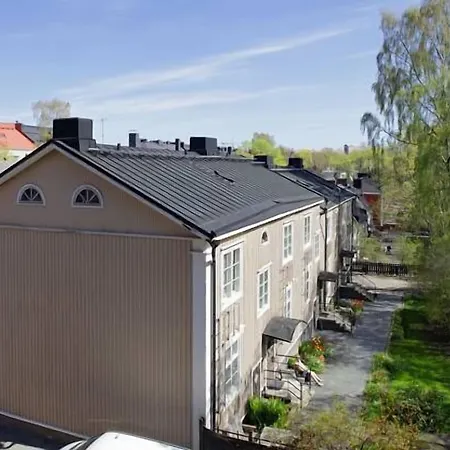 칩슬립 호스텔 *